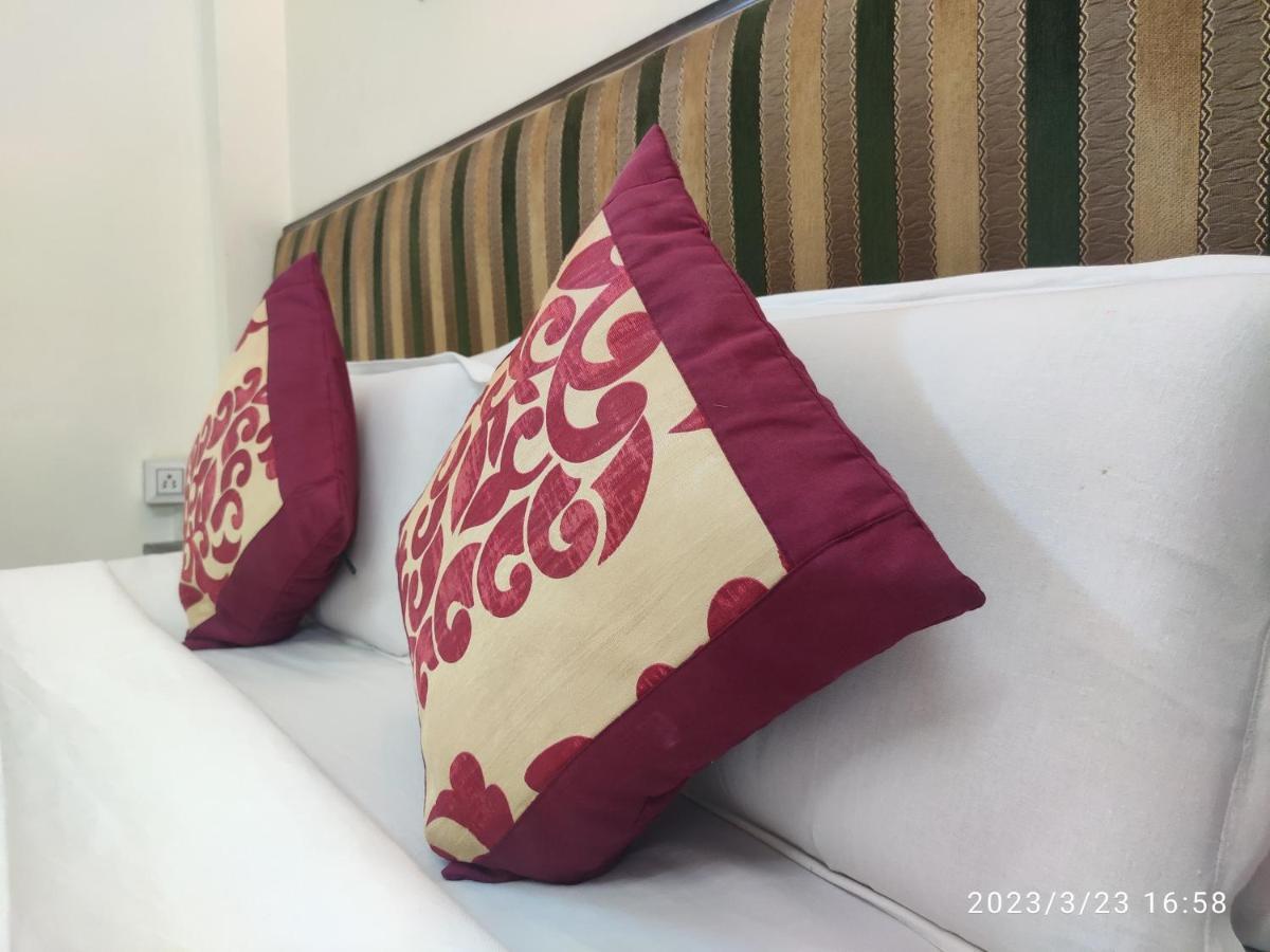 Max Guest House Агра Номер фото