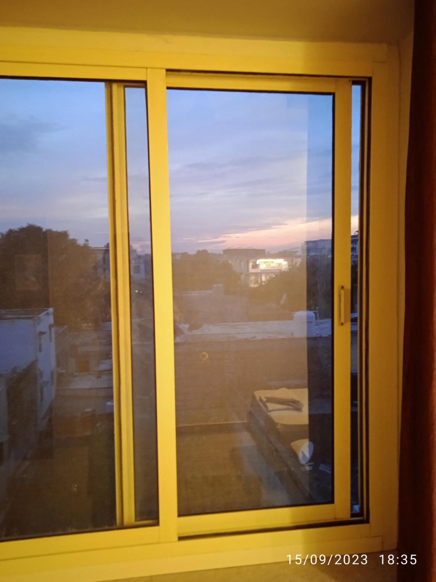 Max Guest House Агра Номер фото